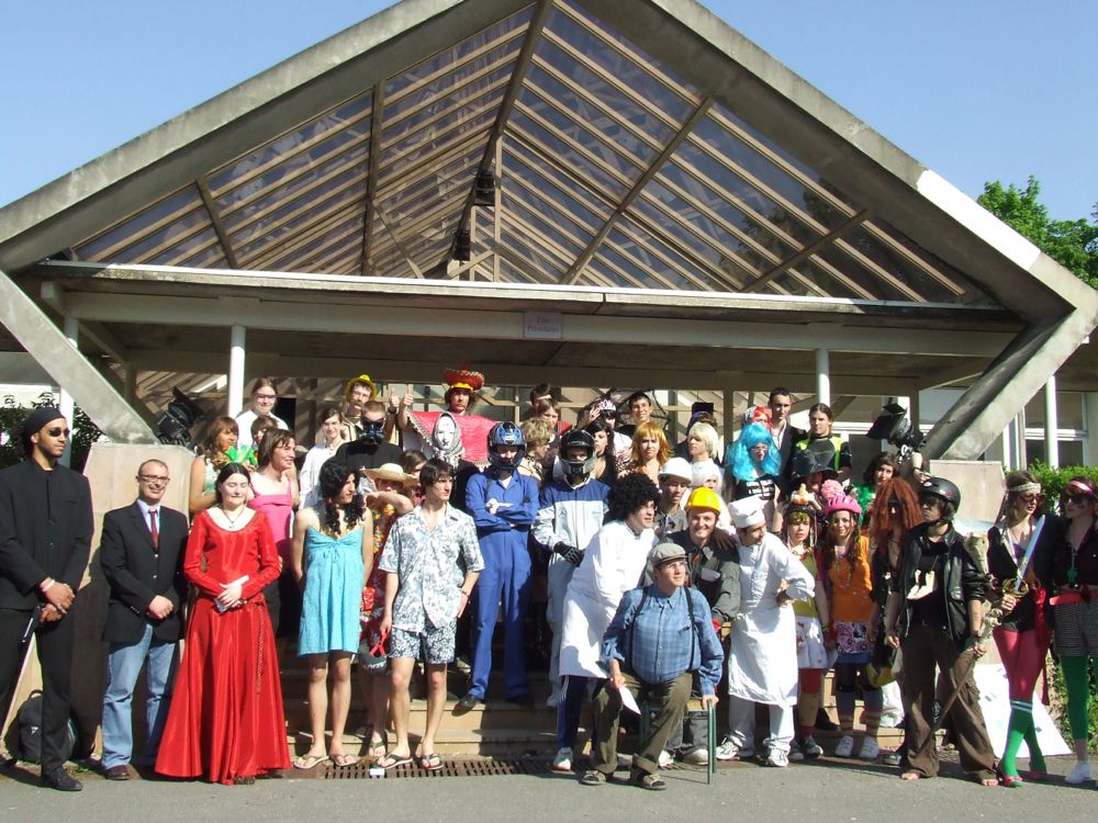 championnat international de lancer de chaises — photo 1